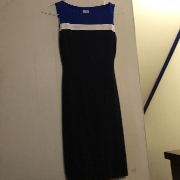 Long dress - Picture 1 of 2